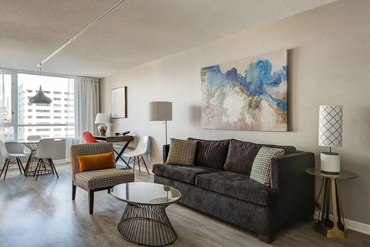 Carmana Hotel & Suites Vancouver