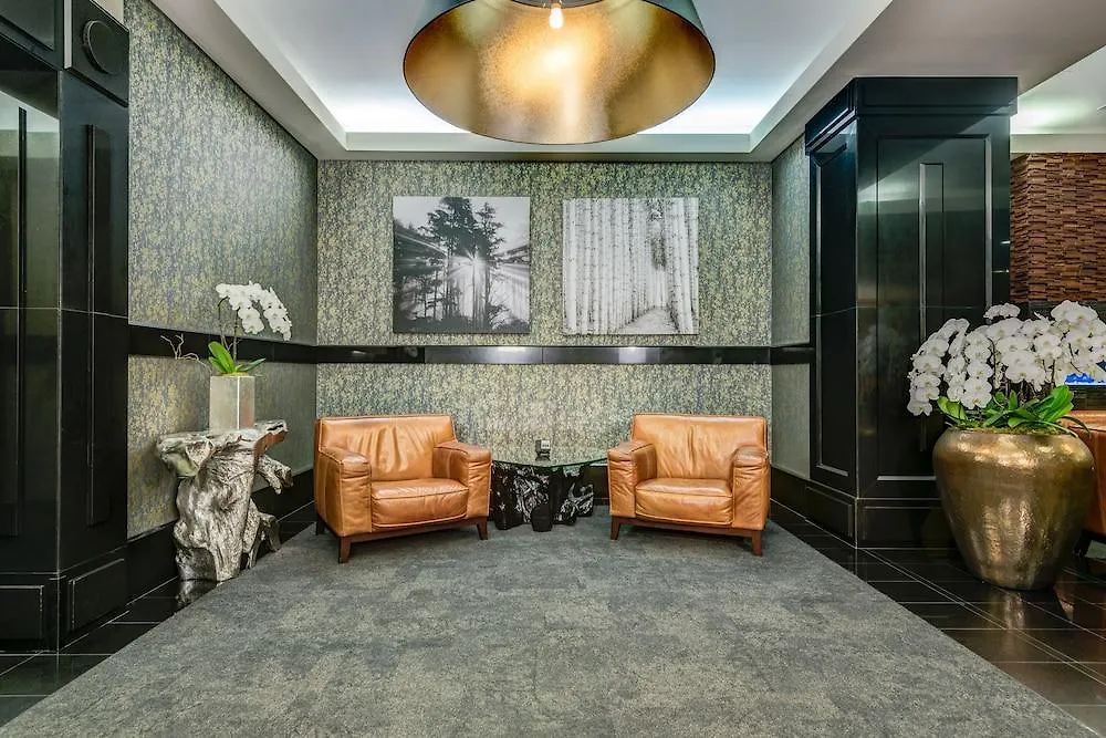Carmana Hotel & Suites Vancouver